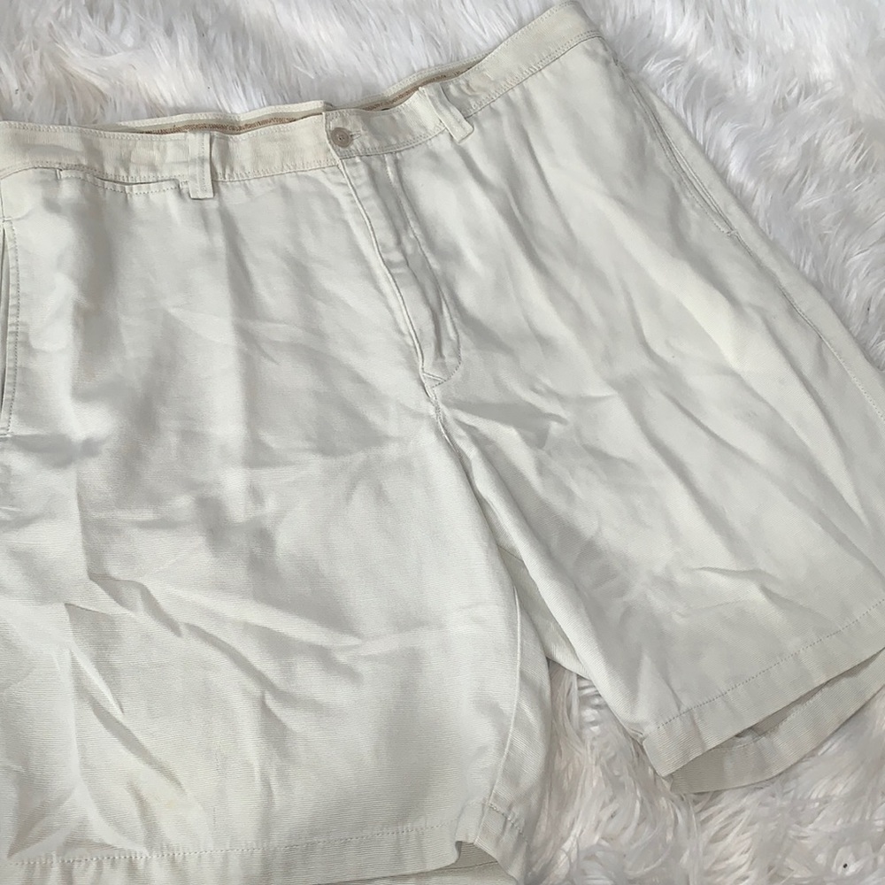 Men’s Tommy bahama shorts
